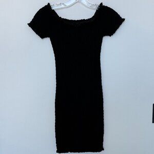 AQUA black mini stretchy off shoulder body con smocked dress XS